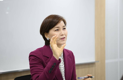 청년설치 이미지