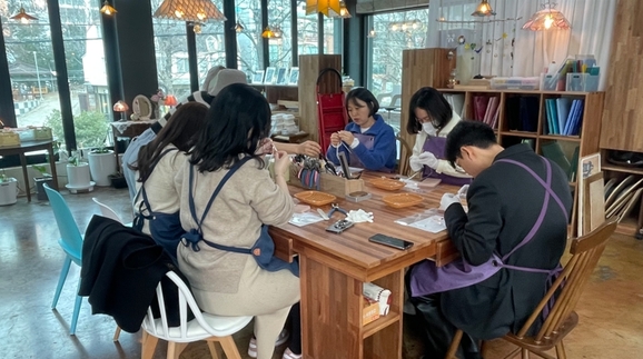 동부인력 이미지