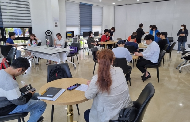 구인구직센터 이미지
