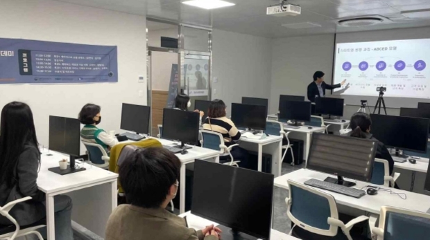 비상산업 이미지