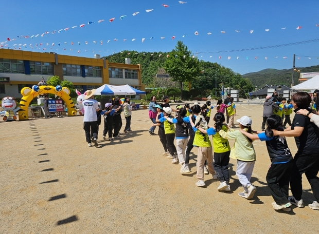 창수초등학교 이미지
