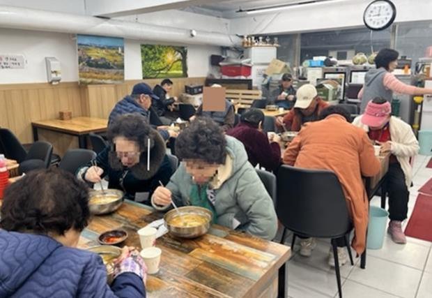 뷔페사랑 이미지