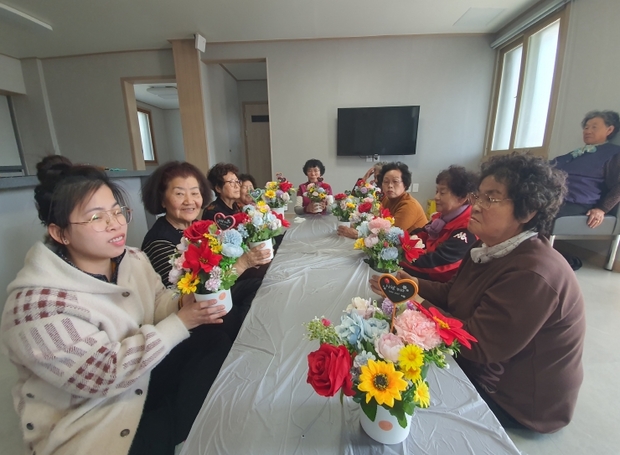 손으로만드는행복 이미지