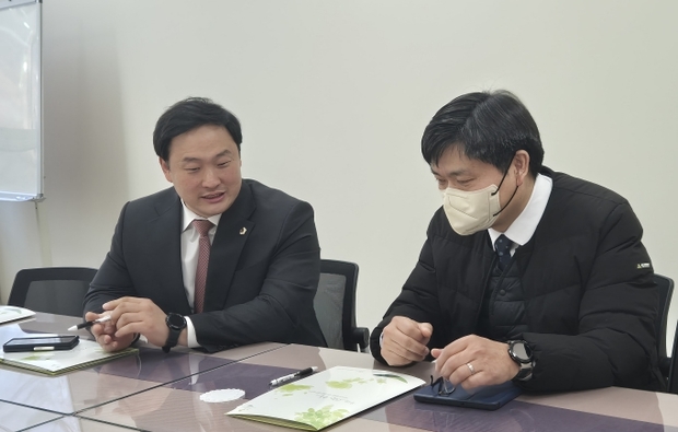 썸네일이미지